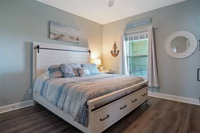 861 Wommack, Crystal Beach, TX 77650 - Photo 35