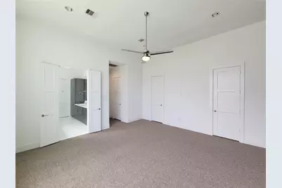 9 N St Charles Street #B, Houston, TX 77003 - Photo 25