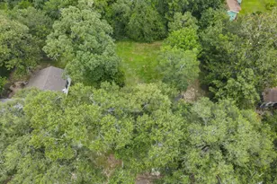 1007 S Pecan St, Woodville, TX 75979 - Photo 29