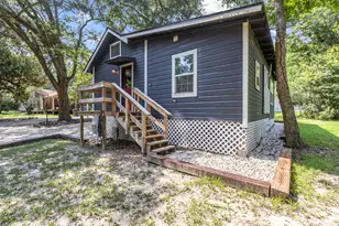 1007 S Pecan St, Woodville, TX 75979 - Photo 27