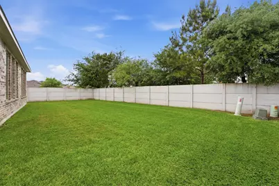 6071 Windward Falls Way, Kingwood, TX 77365 - Photo 25