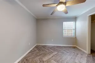 8201 Tareyton Ln, Houston, TX 77075 - Photo 27