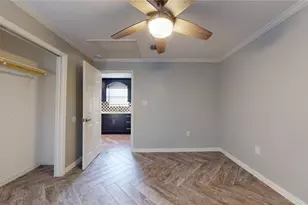 8201 Tareyton Ln, Houston, TX 77075 - Photo 25