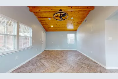 8201 Tareyton Lane, Houston, TX 77075 - Photo 9
