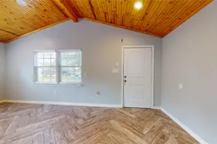 8201 Tareyton Ln, Houston, TX 77075 - Photo 5