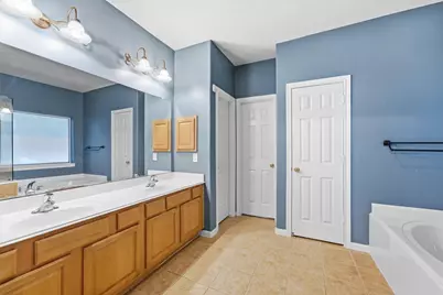 17511 Buck Island Court, Humble, TX 77346 - Photo 11