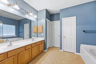 17511 Buck Island Ct, Humble, TX 77346 - Photo 11