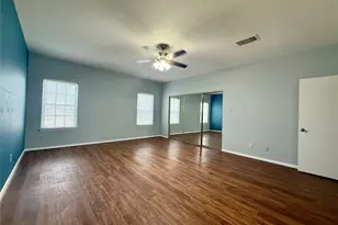 3254 Holly Hall St, Houston, TX 77054 - Photo 11