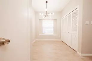2626 Holly Hall St, Houston, TX 77054 - Photo 11