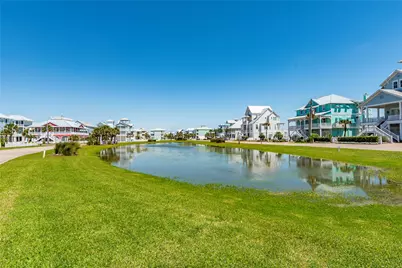 11706 Opihi, Galveston, TX 77554 - Photo 39