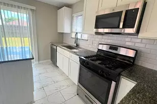 2519 Silver Cypress Dr, Katy, TX 77449 - Photo 5