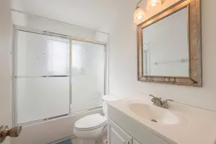 2201 Fountain View Dr, Houston, TX 77057 - Photo 27