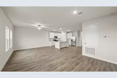 17219 White Peace Drive, Waller, TX 77484 - Photo 9