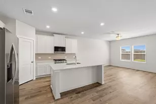 17219 White Peace Dr, Waller, TX 77484 - Photo 9