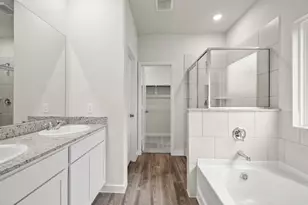 17219 White Peace Dr, Waller, TX 77484 - Photo 11
