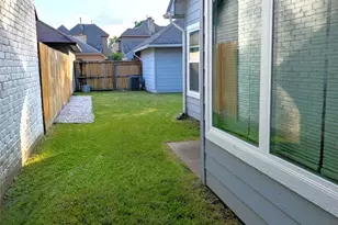 6635 Queensclub Dr, Houston, TX 77069 - Photo 35