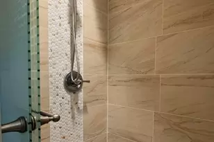 6635 Queensclub Dr, Houston, TX 77069 - Photo 17