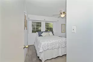 2905 Borden Cir, El Campo, TX 77437 - Photo 15