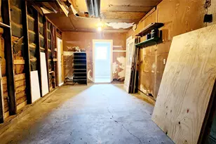 113 Laurel St, Lake Jackson, TX 77566 - Photo 21