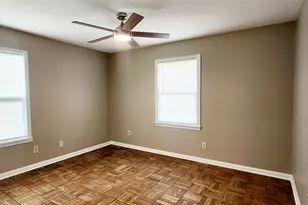 113 Laurel St, Lake Jackson, TX 77566 - Photo 11