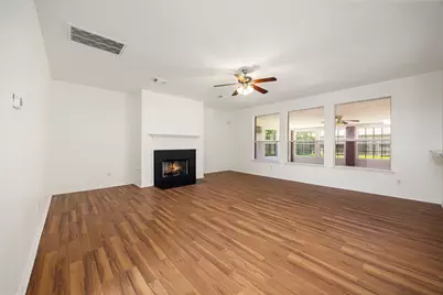 19226 Crescent Pass Drive, Tomball, TX 77375 - Photo 7