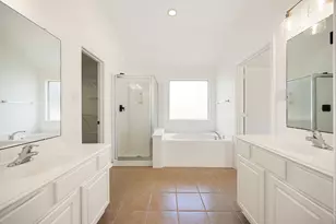 19226 Crescent Pass Dr, Tomball, TX 77375 - Photo 23