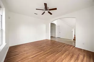 19226 Crescent Pass Dr, Tomball, TX 77375 - Photo 5