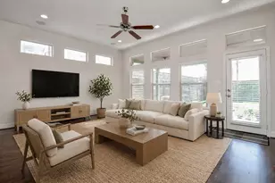 814 W 26th St, Houston, TX 77008 - Photo 17