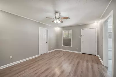 312 S Utah Street, La Porte, TX 77571 - Photo 5