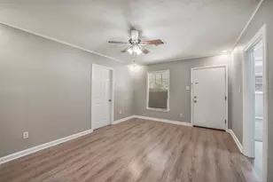 312 S Utah St, La Porte, TX 77571 - Photo 5
