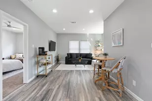 919 Ashland St, Houston, TX 77008 - Photo 33