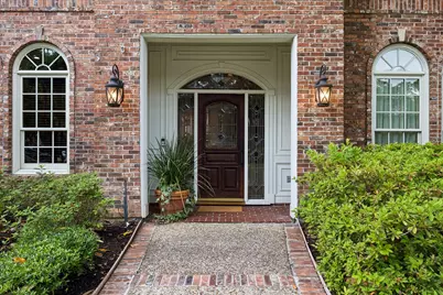 2306 Pinefield Lane, Houston, TX 77063 - Photo 3