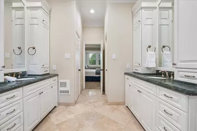 2306 Pinefield Lane, Houston, TX 77063 - Photo 29