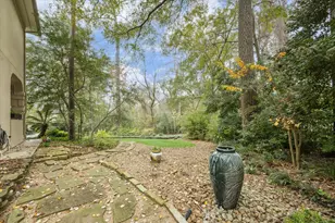 6 Mott Ln, Houston, TX 77024 - Photo 49