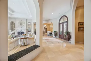 6 Mott Ln, Houston, TX 77024 - Photo 5