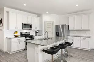 2421 Mar Vis Ln, Texas City, TX 77568 - Photo 7