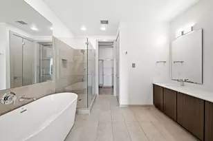1918 Goliad St, Houston, TX 77007 - Photo 17