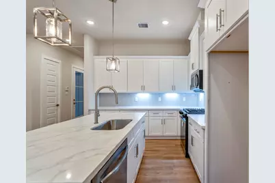 8412 Pech Landing Drive, Houston, TX 77055 - Photo 13