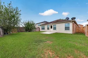 14922 Sugar Sweet Dr, Sugar Land, TX 77498 - Photo 47