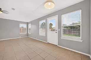 14922 Sugar Sweet Dr, Sugar Land, TX 77498 - Photo 17