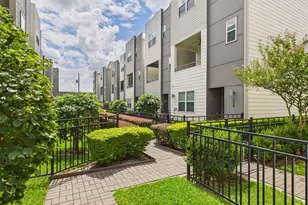 2761 Clinton Dr, Houston, TX 77020 - Photo 37