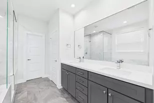 2761 Clinton Dr, Houston, TX 77020 - Photo 21