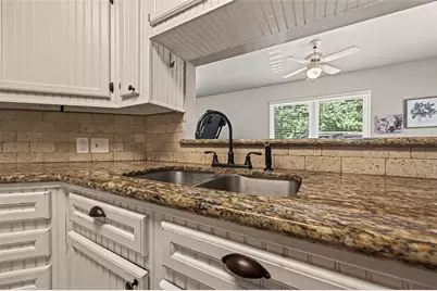 12202 Coachman Lane, Pinehurst, TX 77362 - Photo 11
