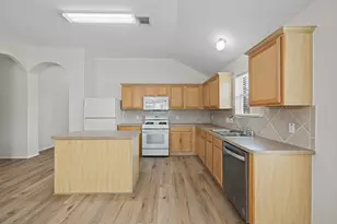 17803 Memorial Falls Dr, Tomball, TX 77375 - Photo 11