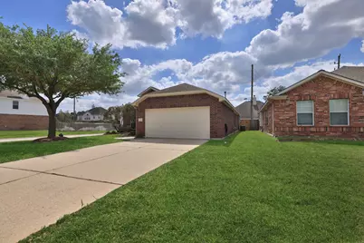 17803 Memorial Falls Drive, Tomball, TX 77375 - Photo 3