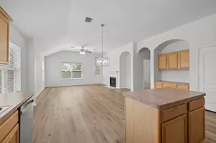 17803 Memorial Falls Dr, Tomball, TX 77375 - Photo 15