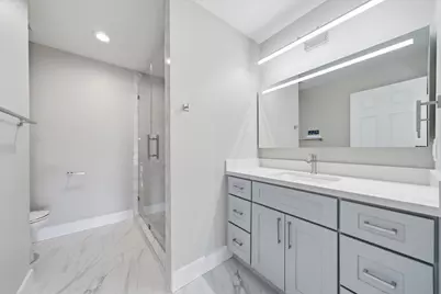 703 Montclair Boulevard, Sugar Land, TX 77478 - Photo 25