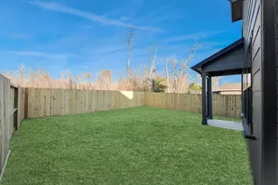 5531 Nielan St, Houston, TX 77028 - Photo 35