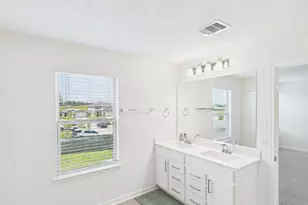 15643 Fellswood Dr, Houston, TX 77044 - Photo 25