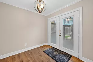 711 Worthshire St, Houston, TX 77008 - Photo 17
